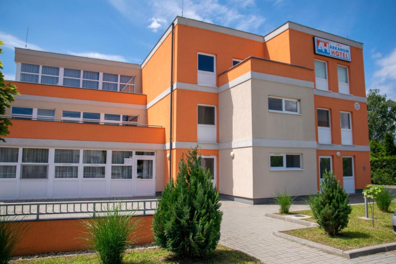 Arkanum Hotel Balatonmáriafürdő Exterior foto